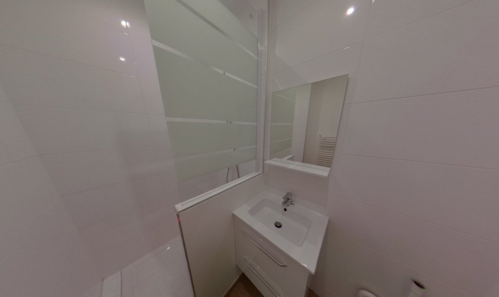 APPARTEMENT T3 A LOUER - LYON 6EME ARRONDISSEMENT Les Brotteaux - 55.7 m2 - 1�005�&euro; charges comprises par mois