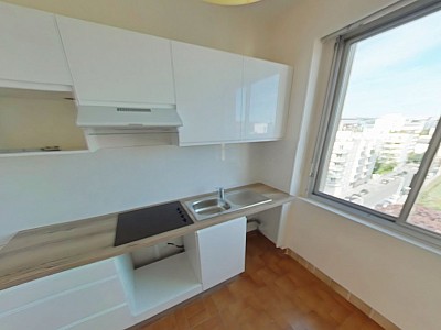 APPARTEMENT T3 A LOUER - LYON 6EME ARRONDISSEMENT Les Charmettes-Lafayette - 85.14 m2 - 1 470 € charges comprises par mois