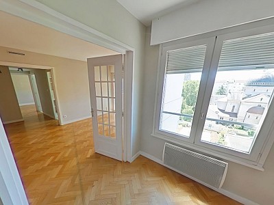 APPARTEMENT T3 A LOUER - LYON 6EME ARRONDISSEMENT Edgard Quinet - 65.45 m2 - 2 493,47 &euro; charges comprises par mois