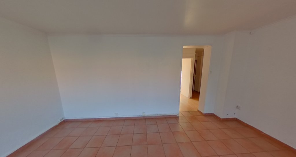 APPARTEMENT T3 A LOUER - LYON 6EME ARRONDISSEMENT Les Brotteaux - 66.19 m2 - 890 &euro; charges comprises par mois