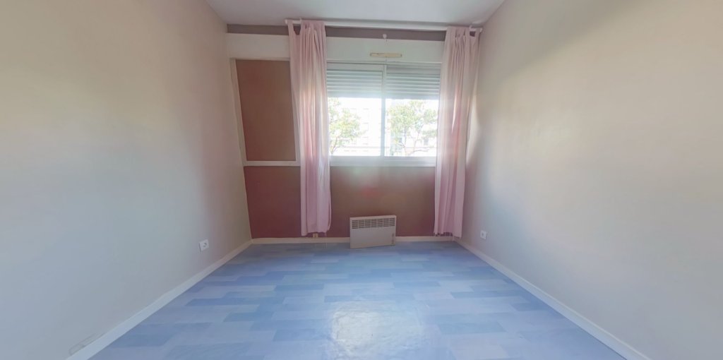APPARTEMENT T3 A LOUER - LYON 6EME ARRONDISSEMENT l Europe - 50.33 m2 - 840 &euro; charges comprises par mois