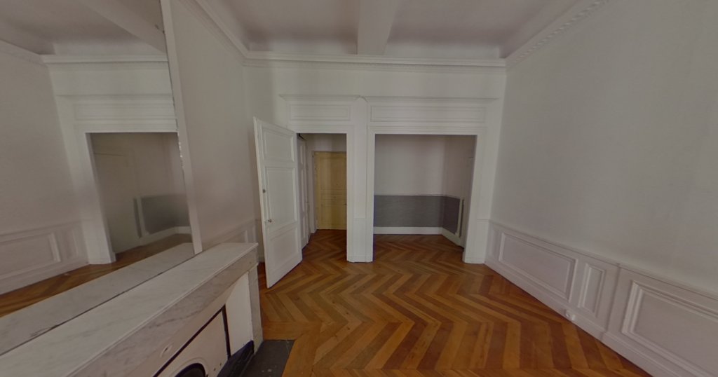 APPARTEMENT T3 A LOUER - LYON 6EME ARRONDISSEMENT Edgard Quinet - 86.02 m2 - 1 365 &euro; charges comprises par mois