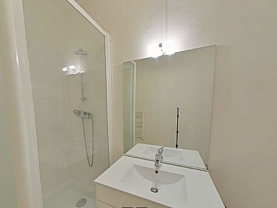 APPARTEMENT T3 A LOUER - LYON 7EME ARRONDISSEMENT Saint-Louis - 47.07 m2 - 805€ charges comprises par mois