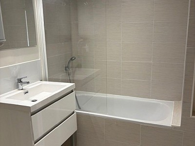 APPARTEMENT T3 A LOUER - LYON 7EME ARRONDISSEMENT Mairie - 70.54 m2 - 1160€ charges comprises par mois