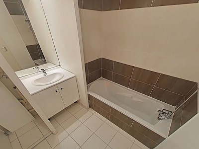 APPARTEMENT T3 A LOUER - LYON 7EME ARRONDISSEMENT - 62.21 m2 - 972,65€ charges comprises par mois