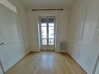 APPARTEMENT T3 A LOUER - LYON 7EME ARRONDISSEMENT Pasteur - 64.62 m2 - 890€ charges comprises par mois
