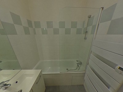 APPARTEMENT T3 A LOUER - LYON 7EME ARRONDISSEMENT Pasteur - 64.62 m2 - 890 € charges comprises par mois