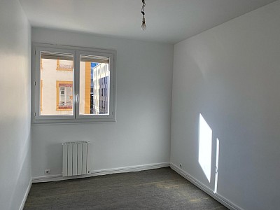 APPARTEMENT T3 A LOUER - LYON 7EME ARRONDISSEMENT Pasteur - 63.02 m2 - 805€ charges comprises par mois