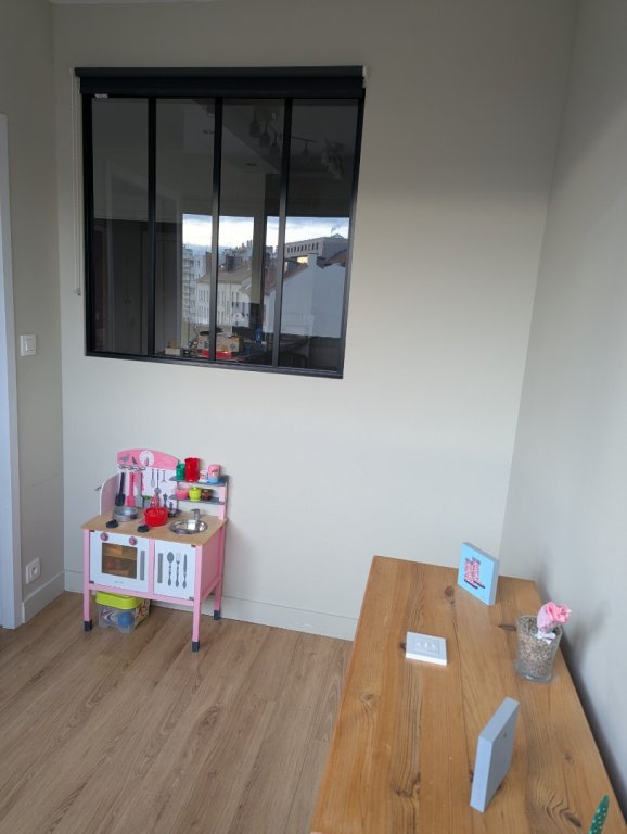 APPARTEMENT T3 A LOUER - LYON 7EME ARRONDISSEMENT Stalingrad - 55.55 m2 - 940�&euro; charges comprises par mois