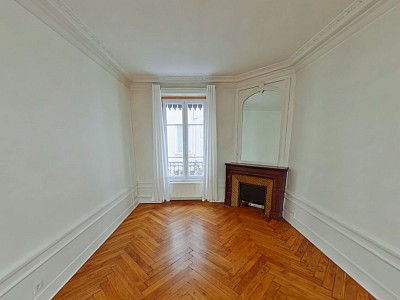 APPARTEMENT T3 A LOUER - LYON 7EME ARRONDISSEMENT Pasteur - 78.01 m2 - 993,32�&euro; charges comprises par mois