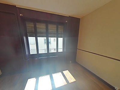 APPARTEMENT T3 A LOUER - LYON 7EME ARRONDISSEMENT Mairie - 72.71 m2 - 1�050�&euro; charges comprises par mois