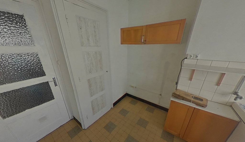 APPARTEMENT T3 A LOUER - LYON 7EME ARRONDISSEMENT Mairie - 72.71 m2 - 1 050 &euro; charges comprises par mois