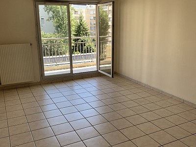 APPARTEMENT T3 A LOUER - LYON 7EME ARRONDISSEMENT Lamothe - 70.61 m2 - 1 152,78 € charges comprises par mois