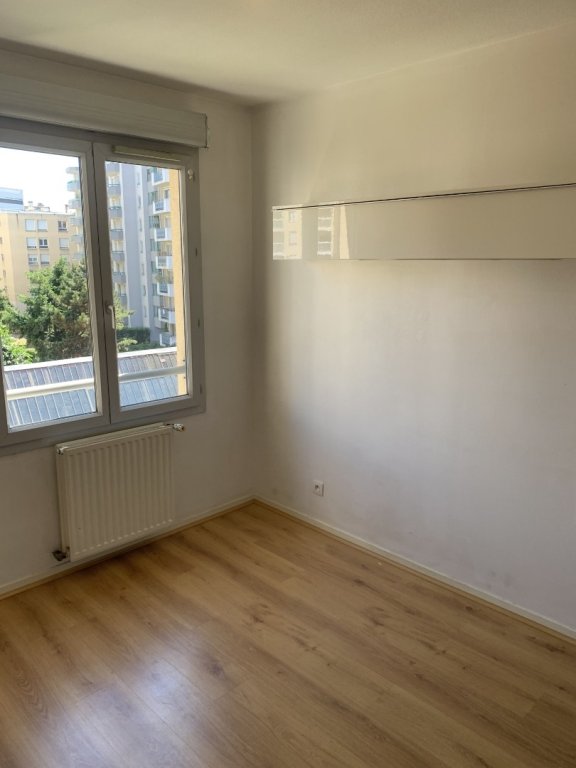 APPARTEMENT T3 A LOUER - LYON 7EME ARRONDISSEMENT Lamothe - 70.61 m2 - 1 152,78 &euro; charges comprises par mois