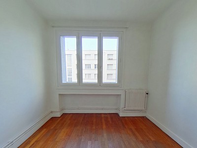 APPARTEMENT T3 A LOUER - LYON 7EME ARRONDISSEMENT Route de Vienne - 59.5 m2 - 849 € charges comprises par mois