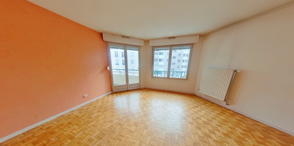 APPARTEMENT T3 A LOUER - LYON 7EME ARRONDISSEMENT Jean-Mace - 78.18 m2 - 1 130 &euro; charges comprises par mois