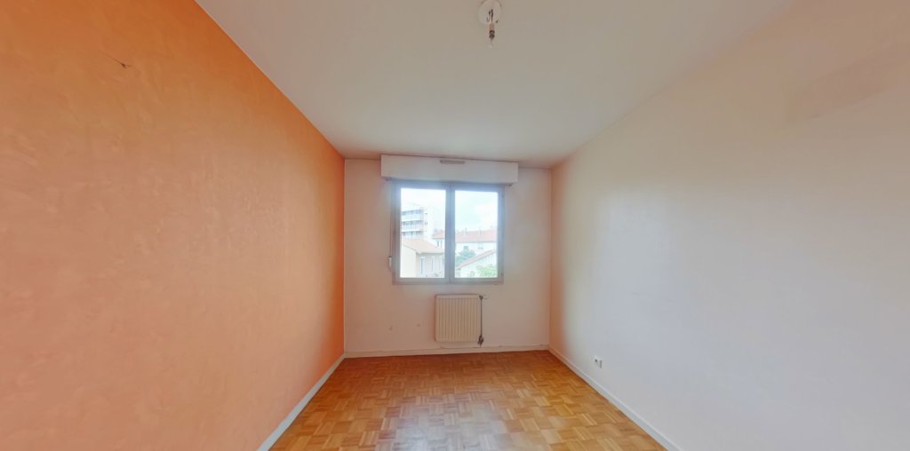 APPARTEMENT T3 A LOUER - LYON 7EME ARRONDISSEMENT Jean-Mace - 78.18 m2 - 1 130 &euro; charges comprises par mois