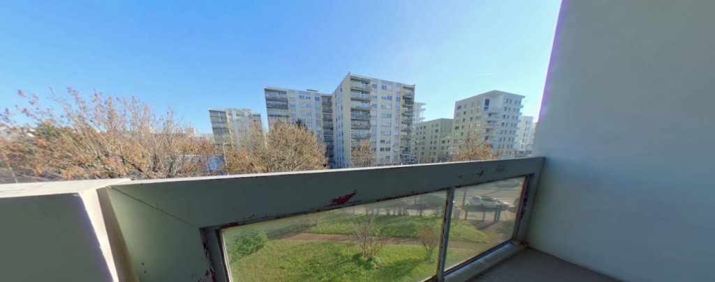 APPARTEMENT T3 A LOUER - LYON 8EME ARRONDISSEMENT Les Alouettes-Bachut - 71.77 m2 - 991,26�&euro; charges comprises par mois