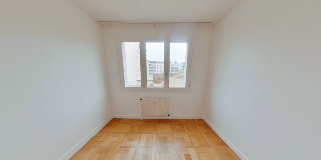 APPARTEMENT T3 A LOUER - LYON 8EME ARRONDISSEMENT Jean Moulin - 89.54 m2 - 1 430 &euro; charges comprises par mois