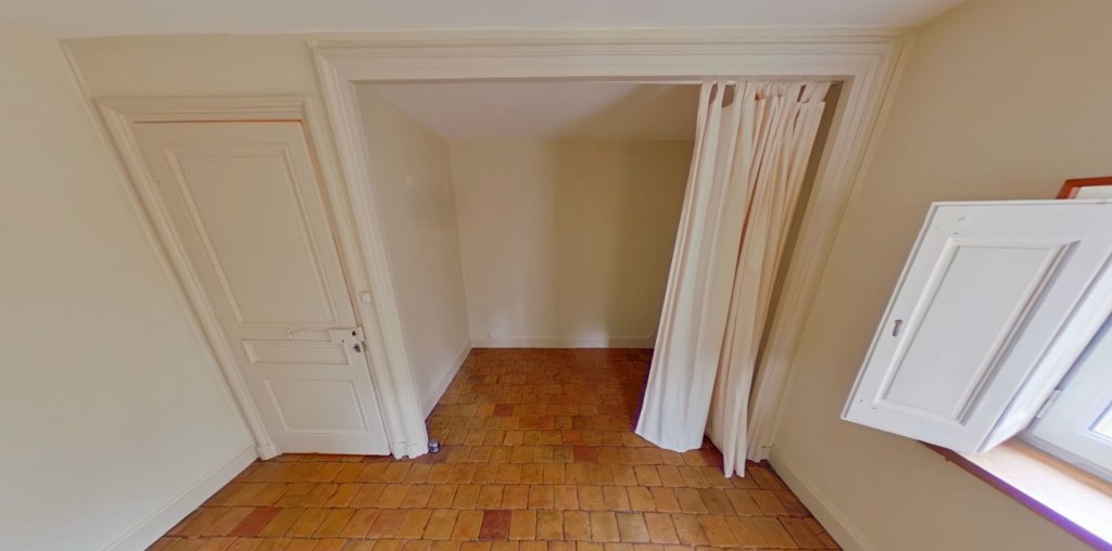 APPARTEMENT T3 A LOUER - LYON 9EME ARRONDISSEMENT Montessuy-Le Vergoin - 69.02 m2 - 870 &euro; charges comprises par mois
