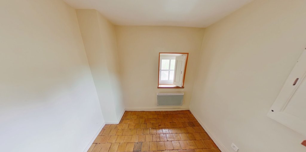 APPARTEMENT T3 A LOUER - LYON 9EME ARRONDISSEMENT Montessuy-Le Vergoin - 69.02 m2 - 870 &euro; charges comprises par mois