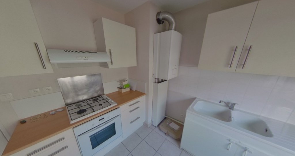 APPARTEMENT T3 A LOUER - LYON 9EME ARRONDISSEMENT Saint-Pierre de Vaise - 70.55 m2 - 980 &euro; charges comprises par mois
