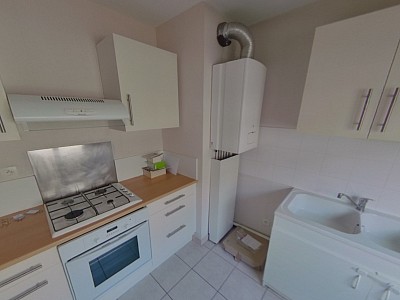 APPARTEMENT T3 A LOUER - LYON 9EME ARRONDISSEMENT Saint-Pierre de Vaise - 70.55 m2 - 980 € charges comprises par mois