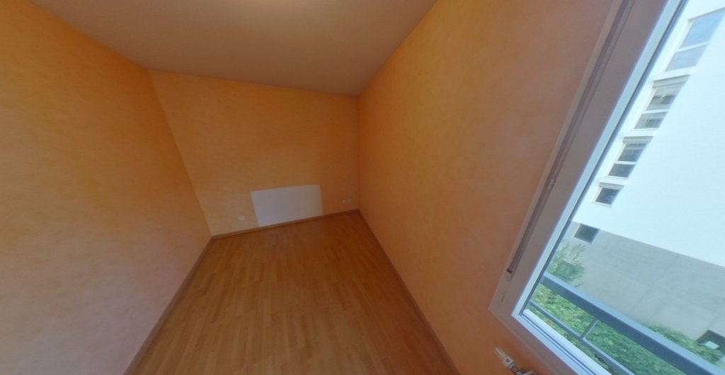 APPARTEMENT T3 A LOUER - LYON 9EME ARRONDISSEMENT Saint-Pierre de Vaise - 70.55 m2 - 980 &euro; charges comprises par mois