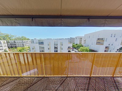 APPARTEMENT T3 A LOUER - SATHONAY CAMP - 59.53 m2 - 891 € charges comprises par mois