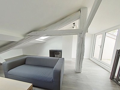 APPARTEMENT T3 A LOUER - ST ETIENNE Cret de Roc Ouest - 74.27 m2 - 725€ charges comprises par mois