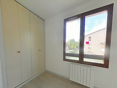 APPARTEMENT T3 A LOUER - ST GENIS LAVAL Moly - 74.12 m2 - 920�&euro; charges comprises par mois