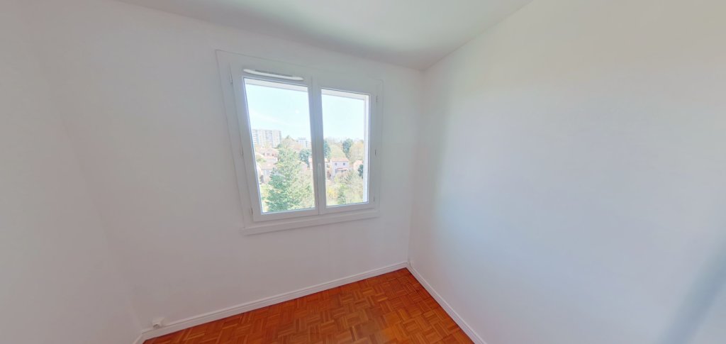 APPARTEMENT T3 A LOUER - STE FOY LES LYON Les-Provinces - 56.5 m2 - 970 &euro; charges comprises par mois