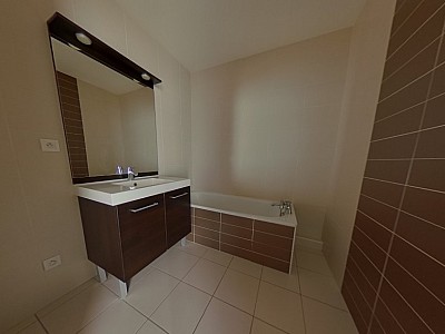 APPARTEMENT T3 A LOUER - TASSIN LA DEMI LUNE Centre-Ville - 65.75 m2 - 1�145�&euro; charges comprises par mois