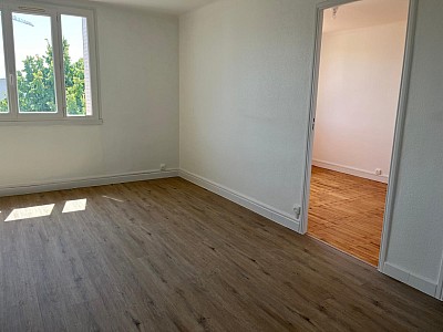 APPARTEMENT T3 A LOUER - VENISSIEUX Moulin-a-Vent - 54.64 m2 - 900€ charges comprises par mois