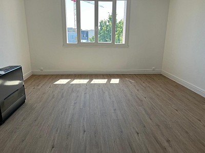 APPARTEMENT T3 A LOUER - VENISSIEUX Moulin-a-Vent - 54.64 m2 - 900€ charges comprises par mois