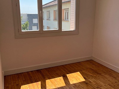 APPARTEMENT T3 A LOUER - VENISSIEUX Moulin-a-Vent - 54.64 m2 - 900€ charges comprises par mois