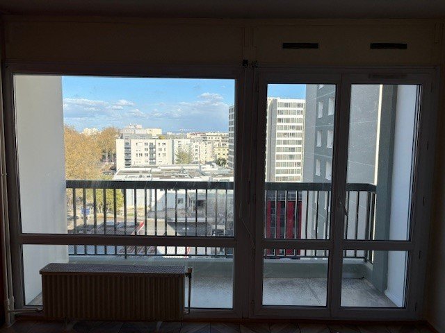 APPARTEMENT T3 A LOUER - VILLEURBANNE Onze-Novembre - 67.4 m2 - 1�100�&euro; charges comprises par mois