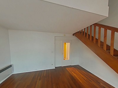 APPARTEMENT T3 A LOUER - VILLEURBANNE Republique - 64.31 m2 - 1 050 &euro; charges comprises par mois