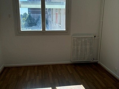 APPARTEMENT T4 A LOUER - CALUIRE ET CUIRE Montessuy-Ouest - 84.64 m2 - 1 375 € charges comprises par mois