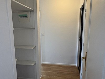 APPARTEMENT T4 A LOUER - CALUIRE ET CUIRE Montessuy-Ouest - 84.64 m2 - 1 375 € charges comprises par mois
