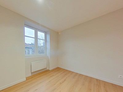 APPARTEMENT T4 A LOUER - L ARBRESLE - 84.84 m2 - 1 020 &euro; charges comprises par mois