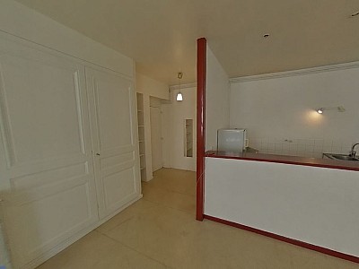 APPARTEMENT T4 A LOUER - LYON 1ER ARRONDISSEMENT Capucins-Griffon - 86.3 m2 - 1130€ charges comprises par mois