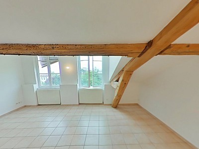 APPARTEMENT T4 A LOUER - LYON 1ER ARRONDISSEMENT Normale-Chartreux - 75.05 m2 - 1125€ charges comprises par mois