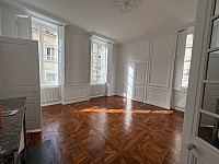 APPARTEMENT T4 A LOUER - LYON 1ER ARRONDISSEMENT Mairie-Martiniere - 107.61 m2 - 1 895 &euro; charges comprises par mois