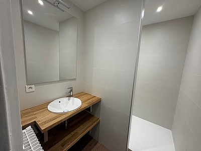 APPARTEMENT T4 A LOUER - LYON 1ER ARRONDISSEMENT Mairie-Martiniere - 107.61 m2 - 1�895�&euro; charges comprises par mois