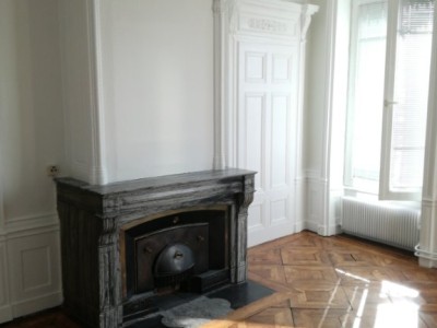 APPARTEMENT T4 A LOUER - LYON 2EME ARRONDISSEMENT AINAY - 123.35 m2 - 1848 € charges comprises par mois