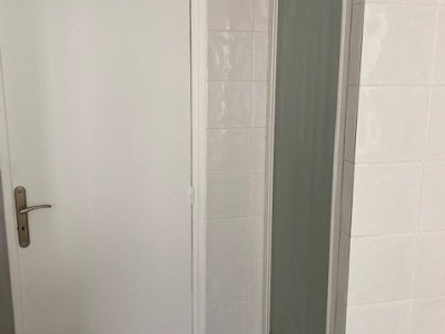 APPARTEMENT T4 A LOUER - LYON 2EME ARRONDISSEMENT - 92.42 m2 - 1490 € charges comprises par mois
