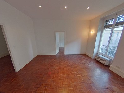 APPARTEMENT T4 A LOUER - LYON 2EME ARRONDISSEMENT Bellecour-Sala - 85.55 m2 - 1540€ charges comprises par mois