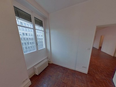 APPARTEMENT T4 A LOUER - LYON 2EME ARRONDISSEMENT Bellecour-Sala - 85.55 m2 - 1540€ charges comprises par mois