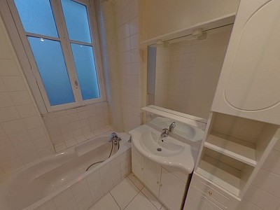 APPARTEMENT T4 A LOUER - LYON 2EME ARRONDISSEMENT Bellecour-Sala - 85.55 m2 - 1540€ charges comprises par mois